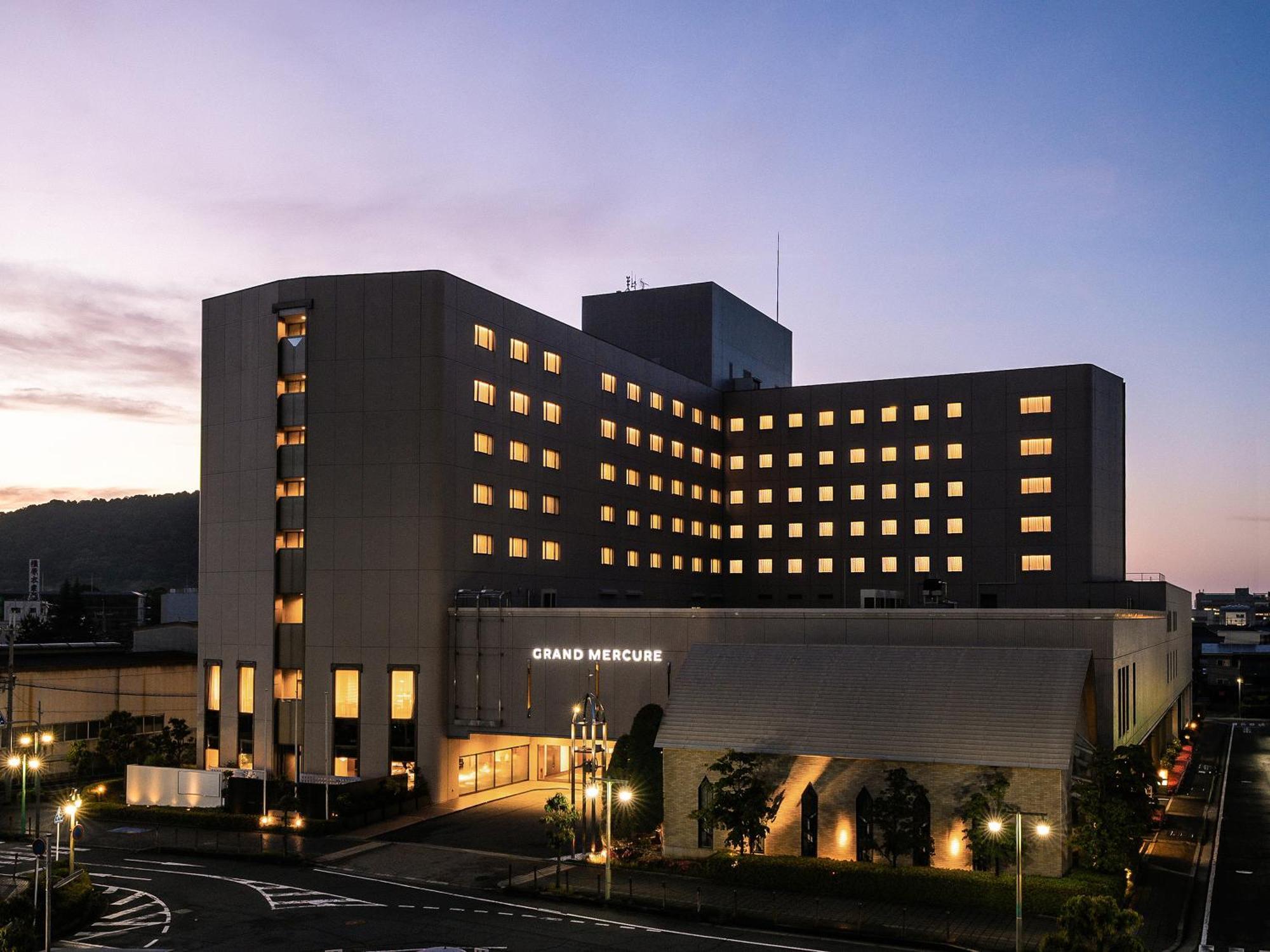 Grand Mercure Nara Kashihara Kasihira Kültér fotó